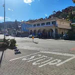 La Ginestra - Between And Mountains