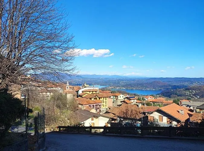 La Ginestra - Between And Mountains * Colazza